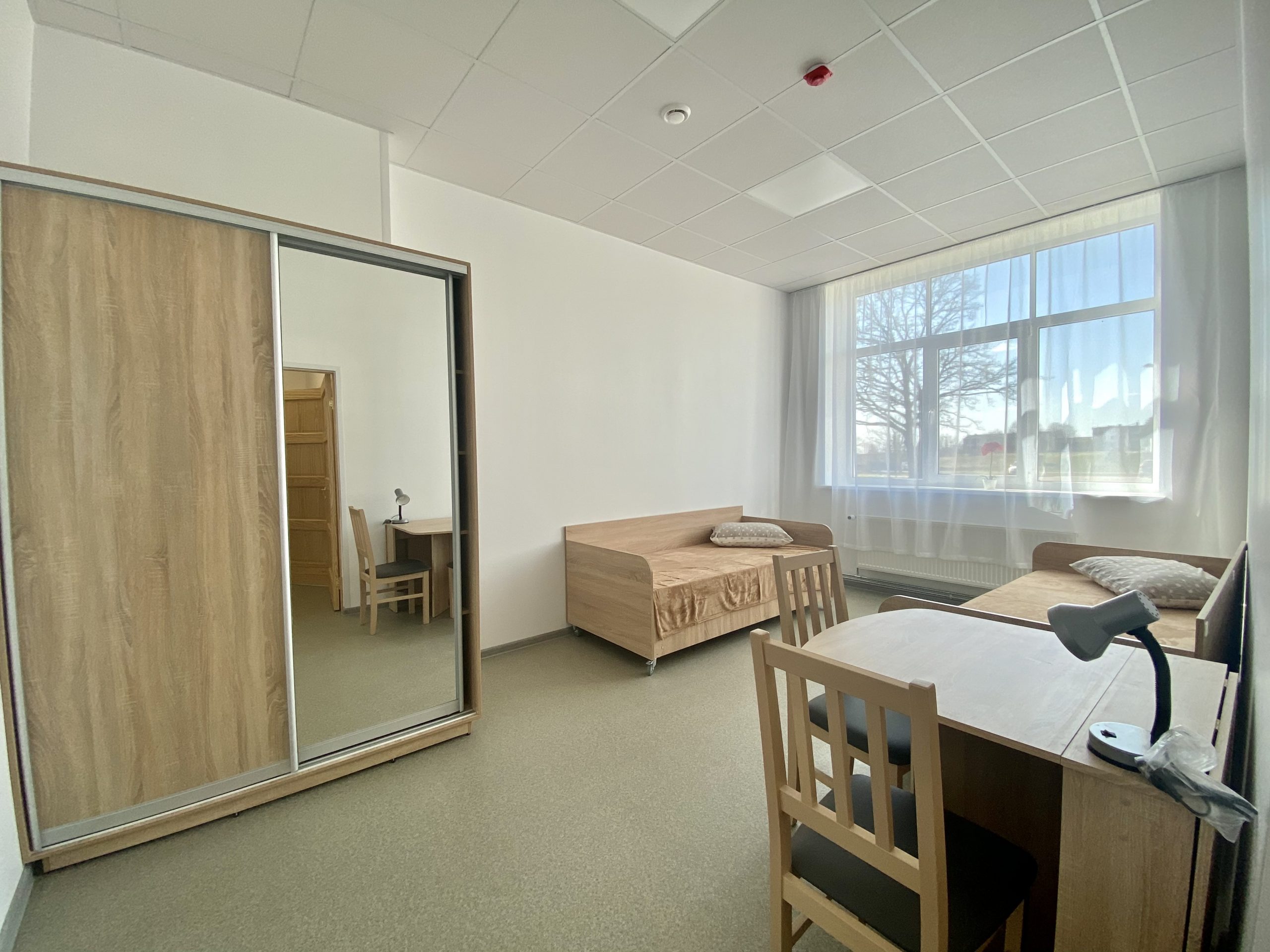 laimas-divvietiga-istaba